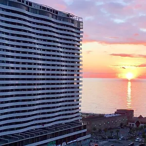 комплекс Soho Beach Батуми